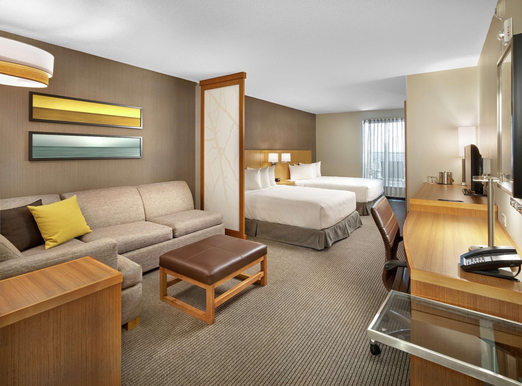Hotel Doubletree By Hilton Edmonton Downtown Esterno foto