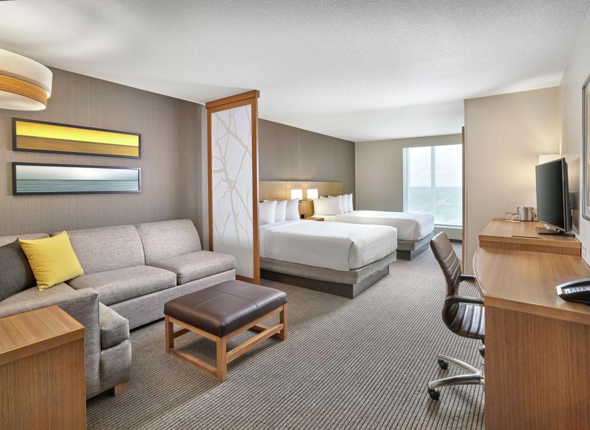 Hotel Doubletree By Hilton Edmonton Downtown Esterno foto
